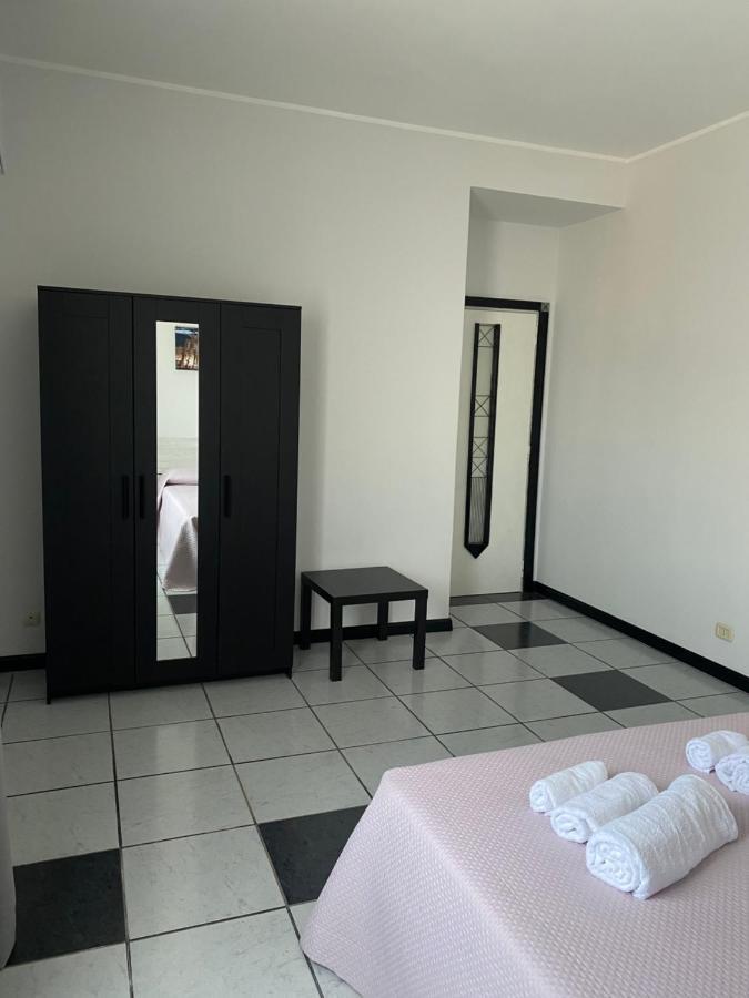 Ferienwohnung Il Girasole Catania Exterior foto